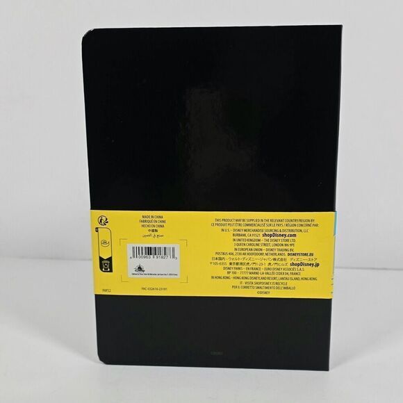 Disney World Parks 2024 Collectible Medallion Holder Book Binder Mickey‎ Mouse - Picture 2 of 5